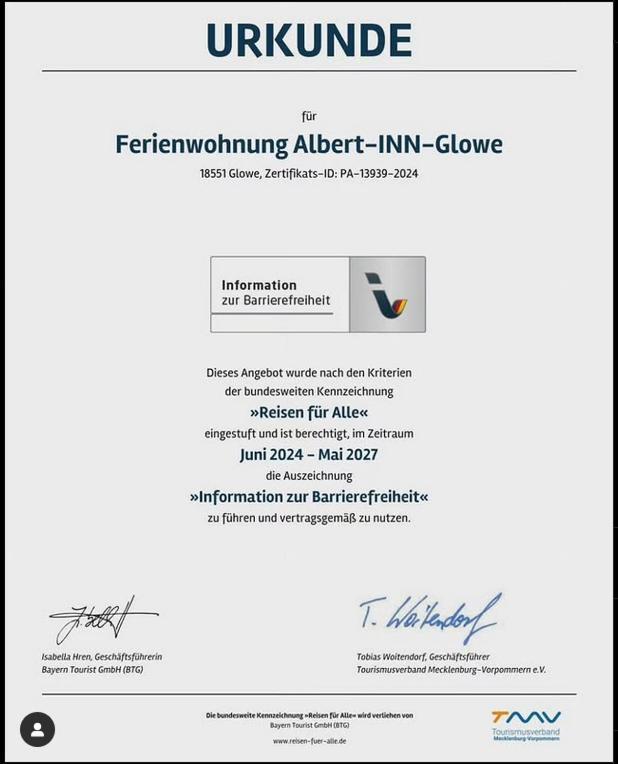 Albert-Inn-Glowe - Barrierefrei & 3 Schlafzimmer & Coworking & Strandkorb-Saisonal & Sauna Im Haus & Fahrraeder Ngoại thất bức ảnh